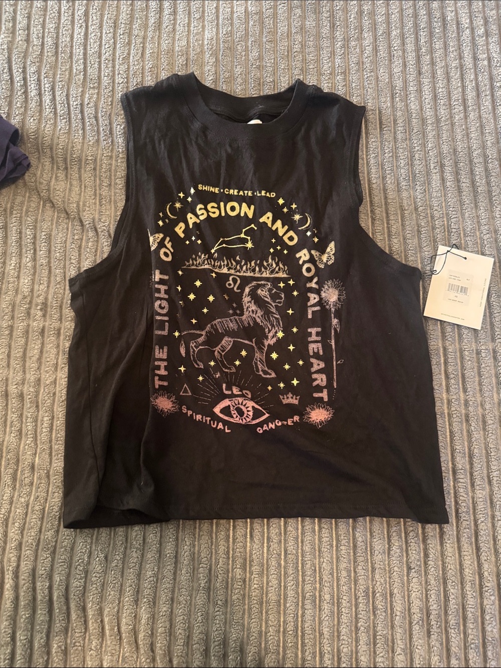 Spiritual gangster Graphic Leo Tank Top never worn- new with tags
